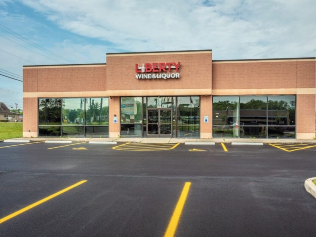 Liberty Wine & Liquor Exterior