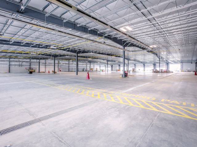 photo of Amazon Airport Hub Interior