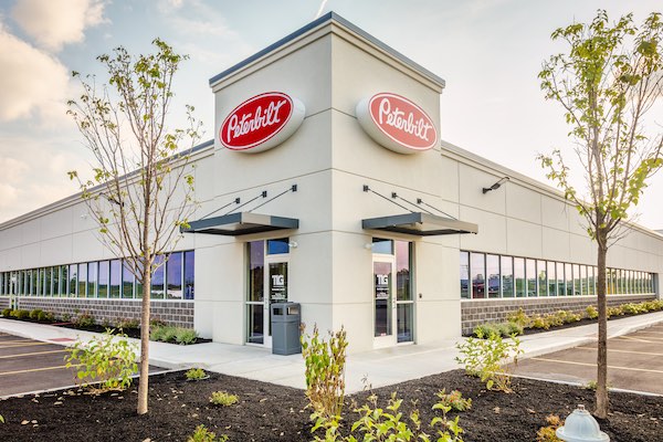 Photo of Peterbilt dealership in Tipp City